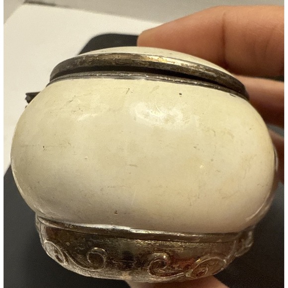 Vtg Jewelry Box W/ Miniature Painted Lady Casket Case Ivory Glaze & Gilt-Trinket - Picture 10 of 12